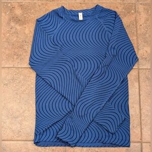 Athelta momentum Long Sleeve Shirt